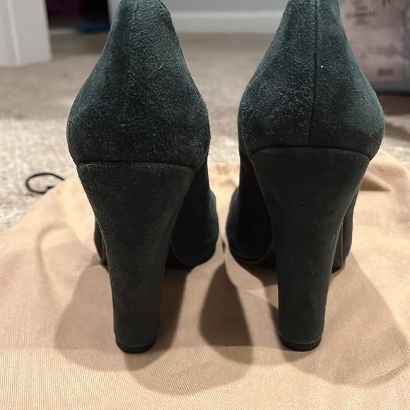 Pura Lopez 38 NWOT green suede block high heels - Picture 3 of 4